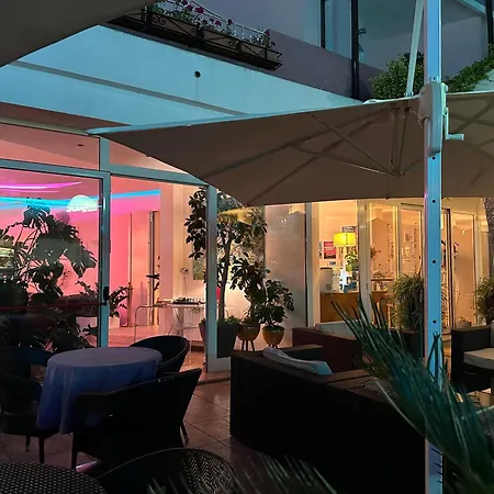 Hotel Julia Llido Degli Estensi