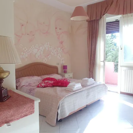 Hotel Julia 3*