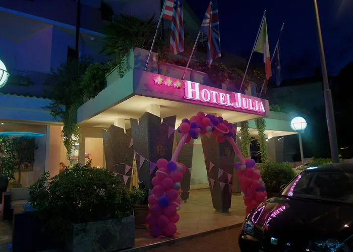 Julia Hotel 3*