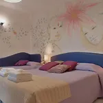 Julia Hotel 3*
