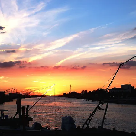 Julia 3* לידו דליי אסטנסי