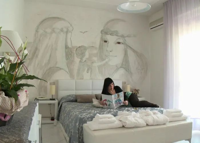 Julia ホテル リド・デッリ・エステンシ