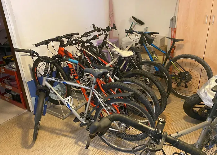 Julia リド・デッリ・エステンシ