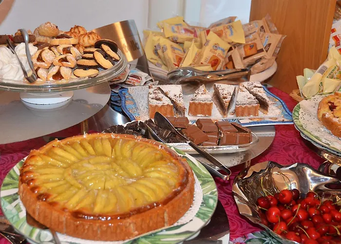 Julia リド・デッリ・エステンシ